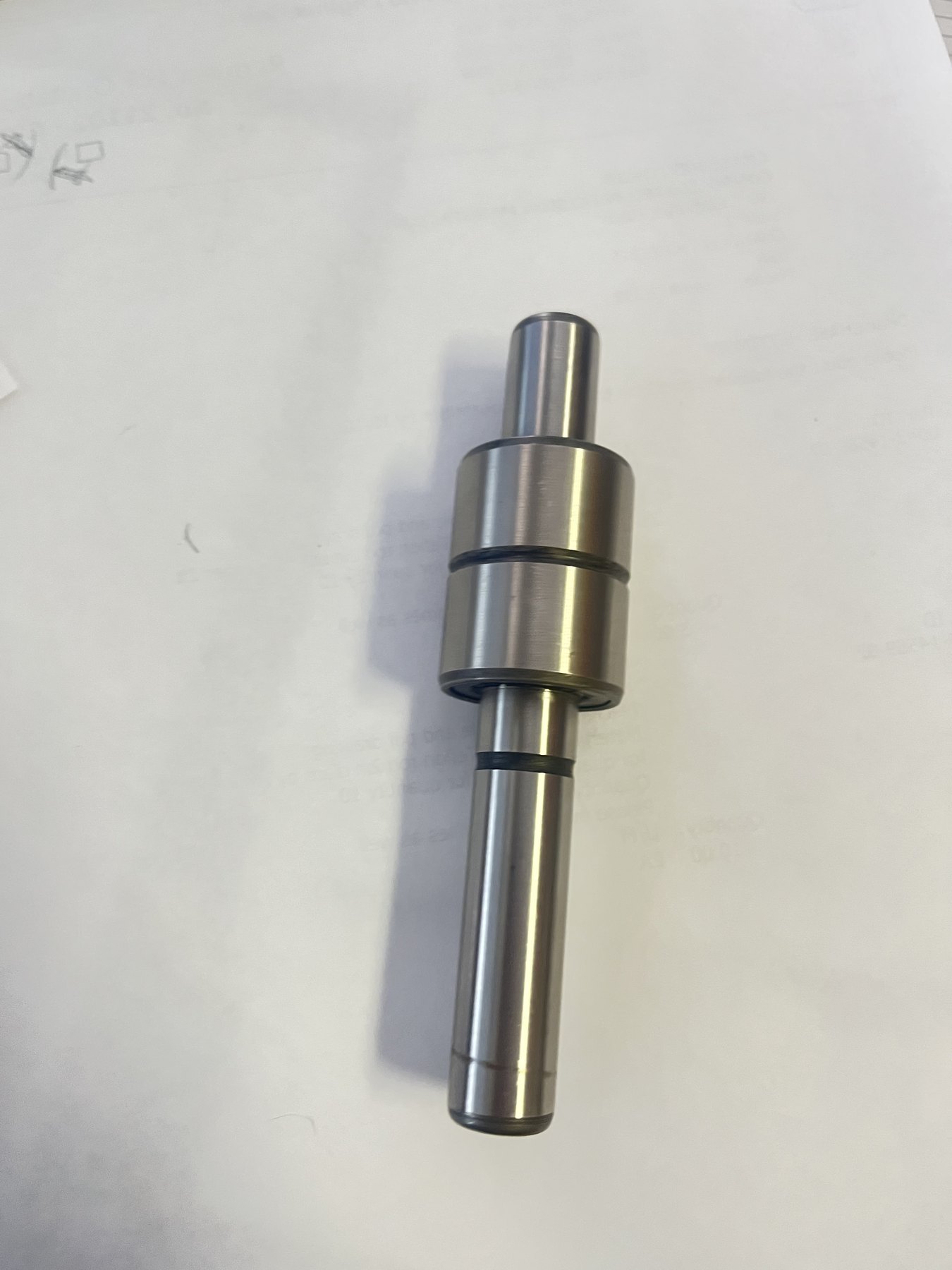 Precision-turned metal shaft with seal groove